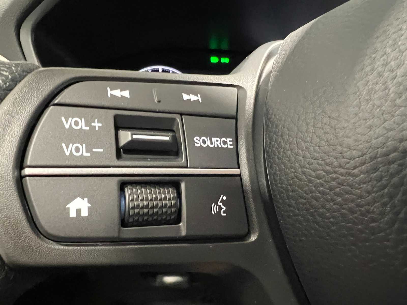 2025 Honda HR-V LX 19