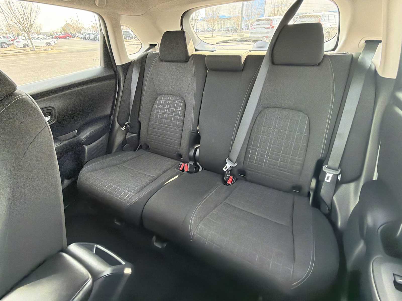 Thumbnail: 2025 Honda HR-V - 25