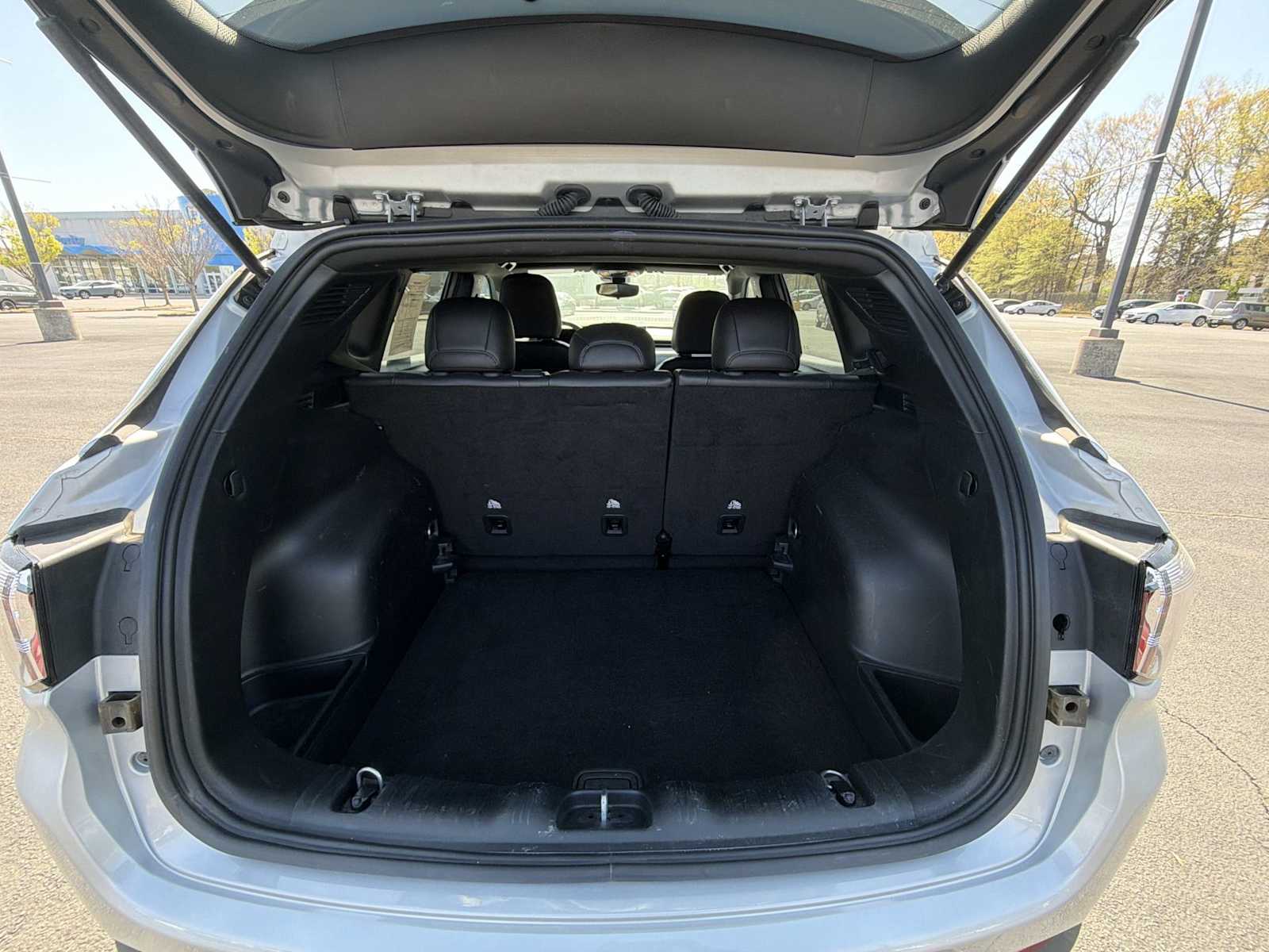 Thumbnail: 2024 Jeep Compass - 19