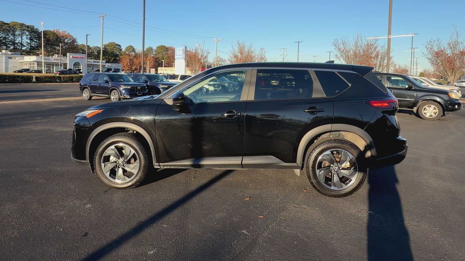 Thumbnail: 2024 Nissan Rogue - 5