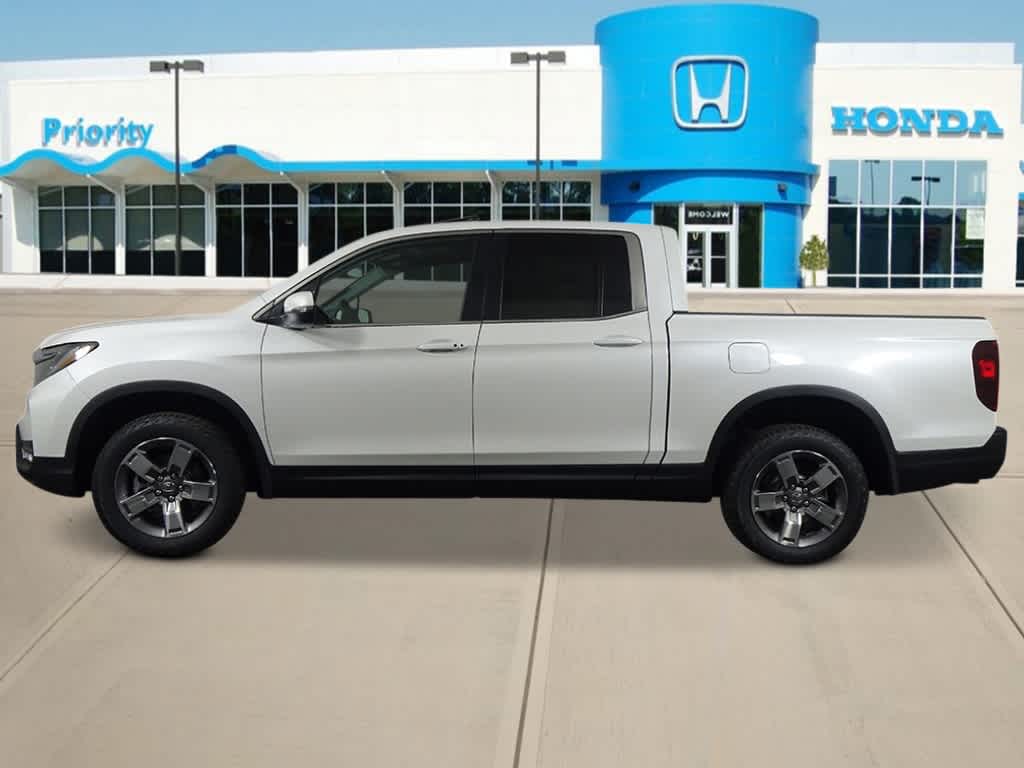 Thumbnail: 2026 Honda Ridgeline - 2