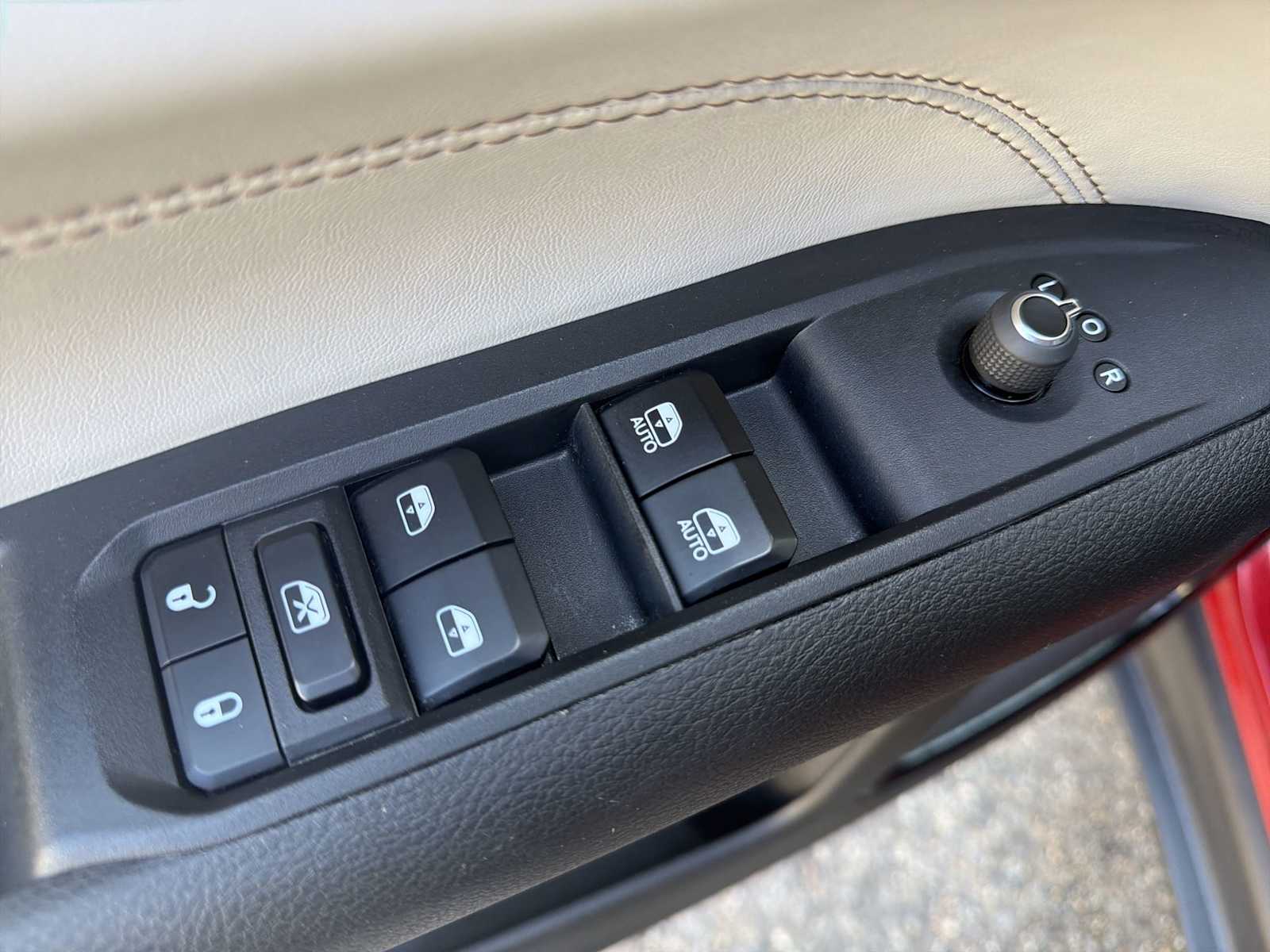 Thumbnail: 2024 Jeep Compass - 15