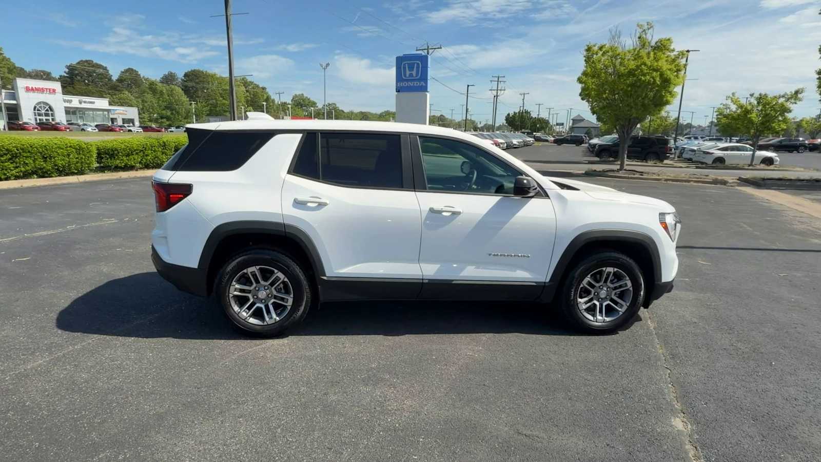 Thumbnail: 2026 GMC Terrain - 9