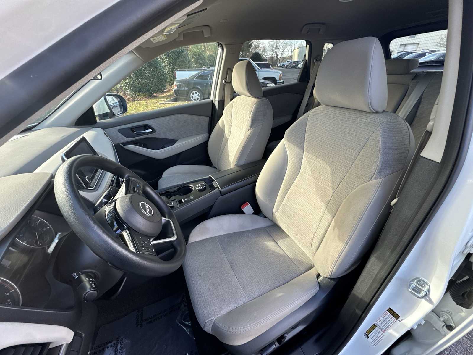 Thumbnail: 2023 Nissan Rogue - 12