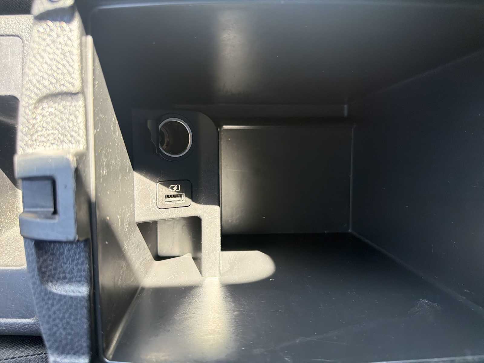 Thumbnail: 2020 Nissan Rogue Sport - 22