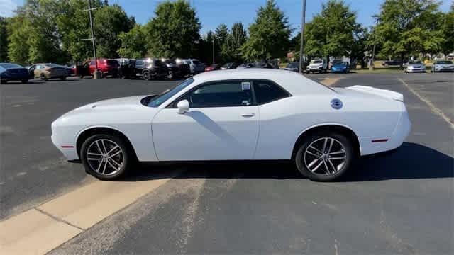 Thumbnail: 2019 Dodge Challenger - 8