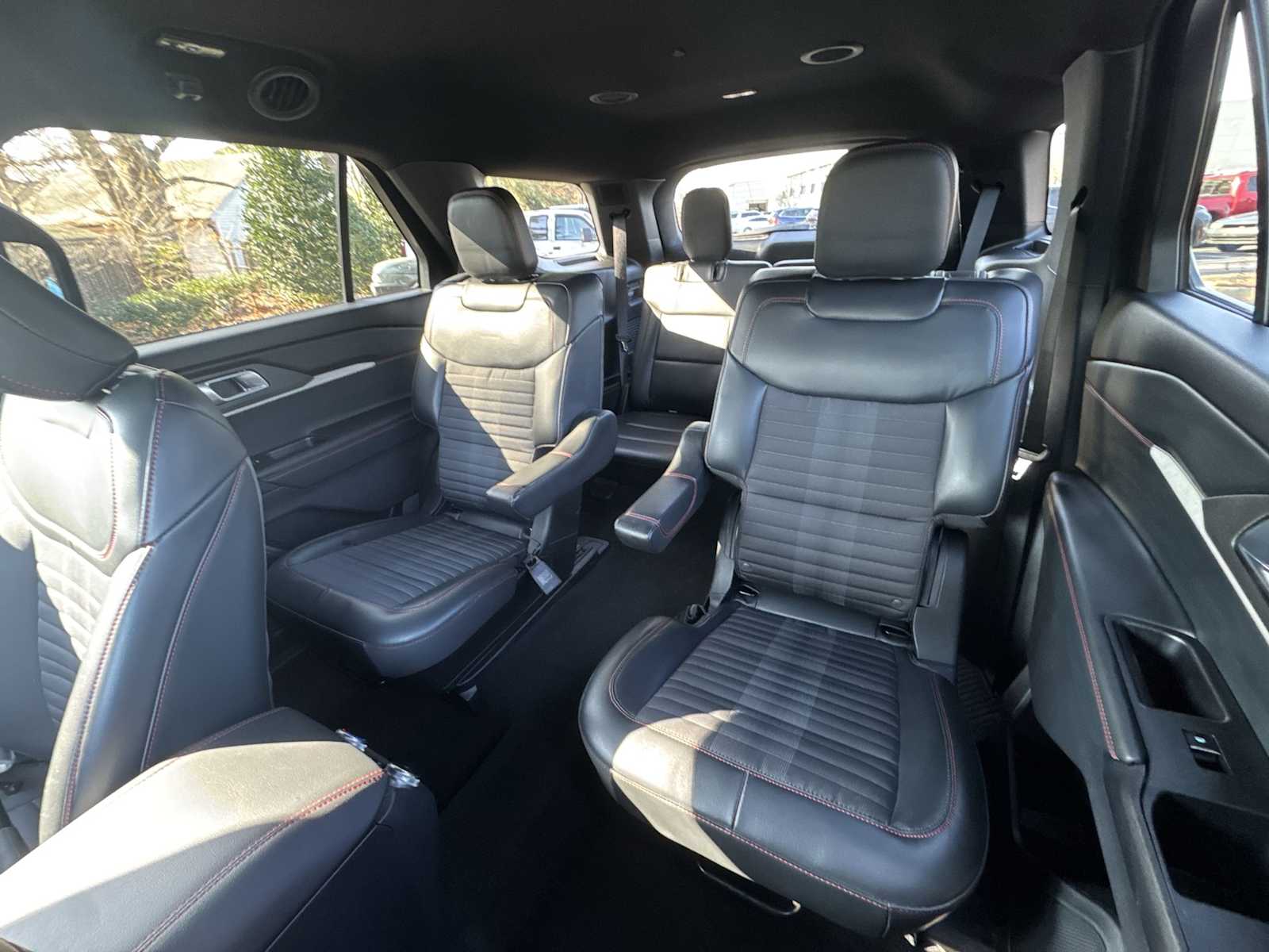 Thumbnail: 2025 Ford Explorer - 24