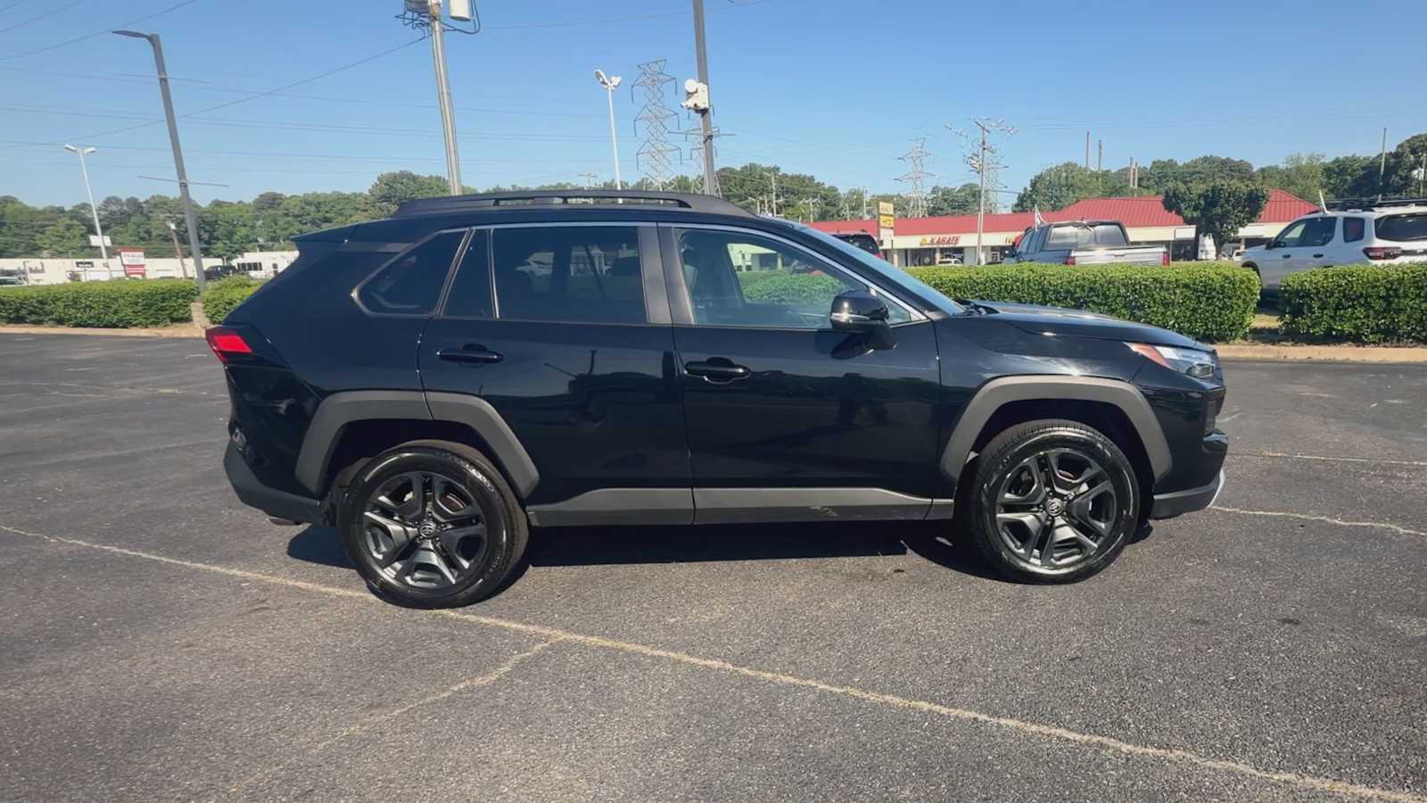 Thumbnail: 2024 Toyota RAV4 - 4