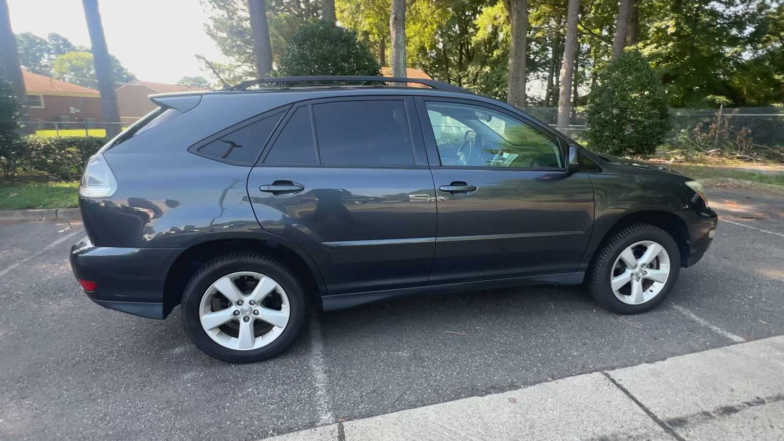 Thumbnail: 2004 Lexus RX - 9