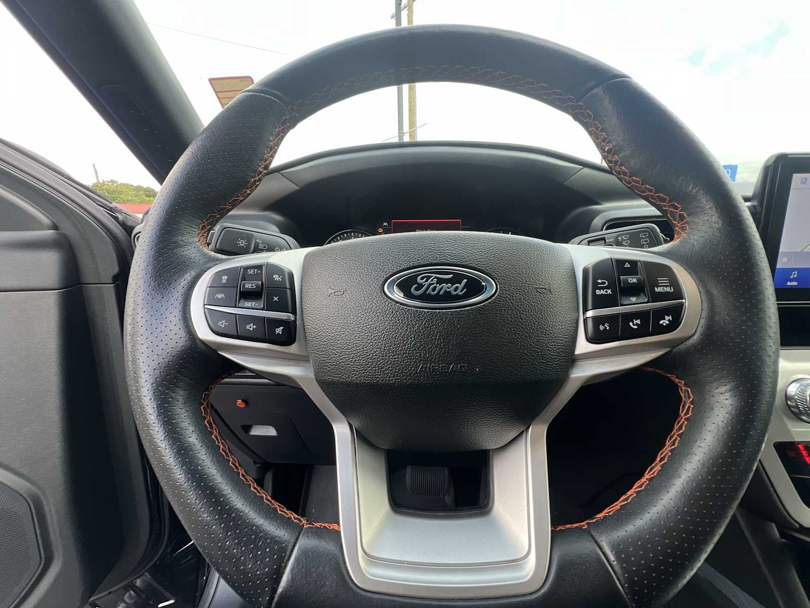 Thumbnail: 2023 Ford Explorer - 11