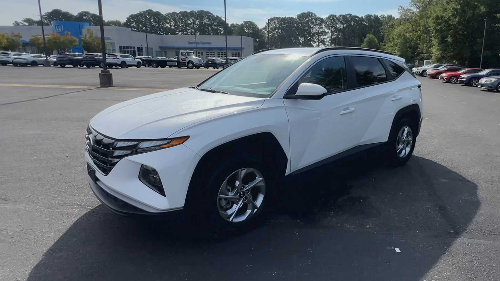 Thumbnail: 2024 Hyundai Tucson - 4