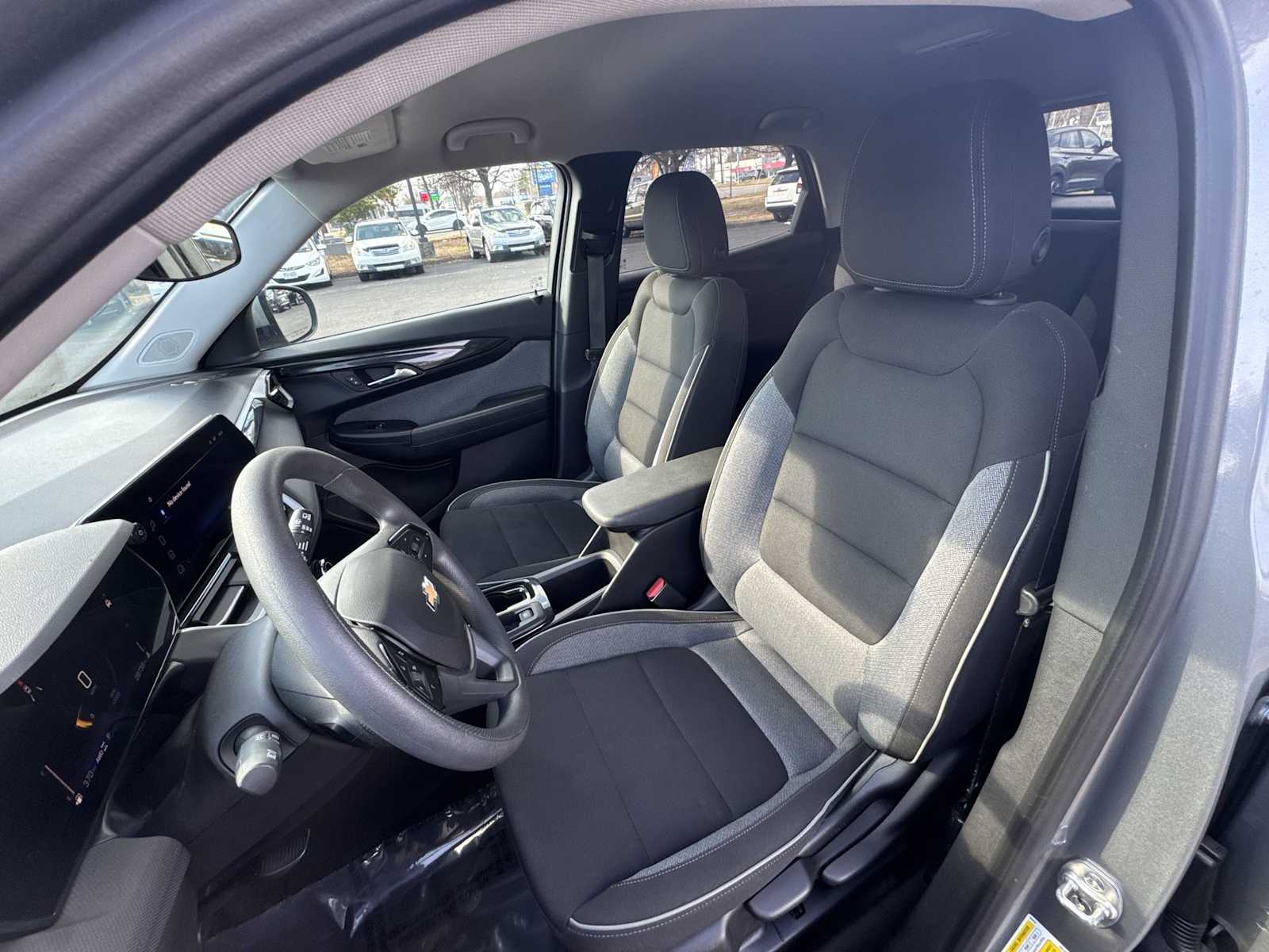 Thumbnail: 2025 Chevrolet TrailBlazer - 13