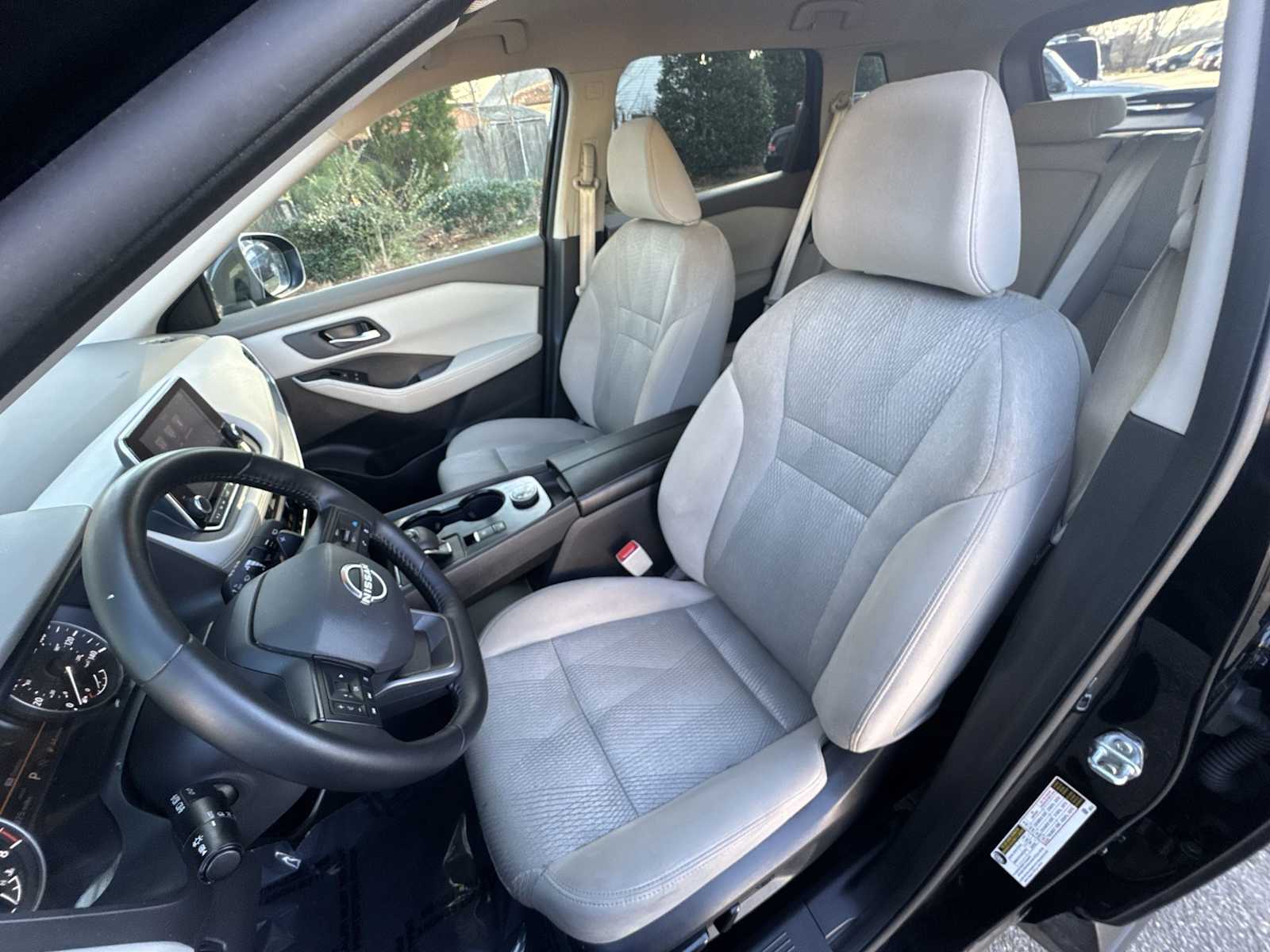 Thumbnail: 2025 Nissan Rogue - 13