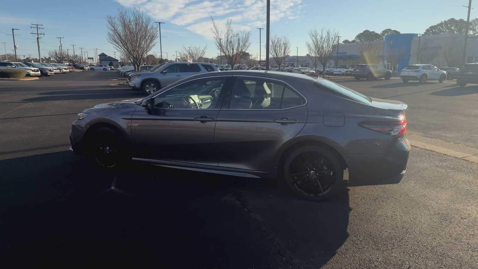 Thumbnail: 2023 Toyota Camry - 6