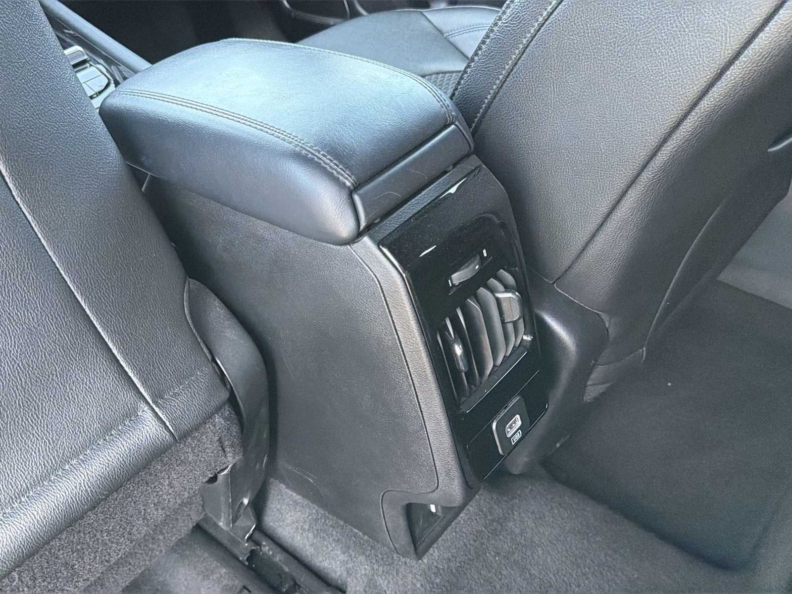 Thumbnail: 2024 Jeep Compass - 21