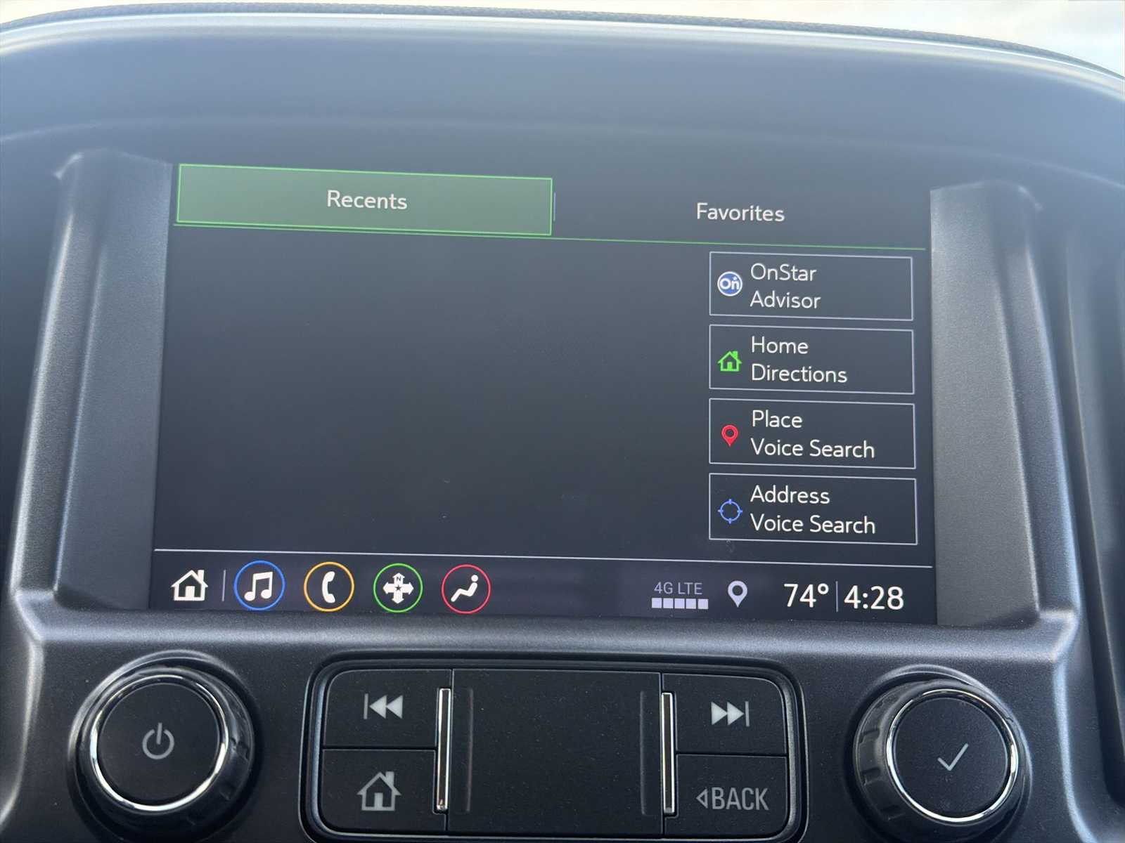 Thumbnail: 2022 Chevrolet Colorado - 19