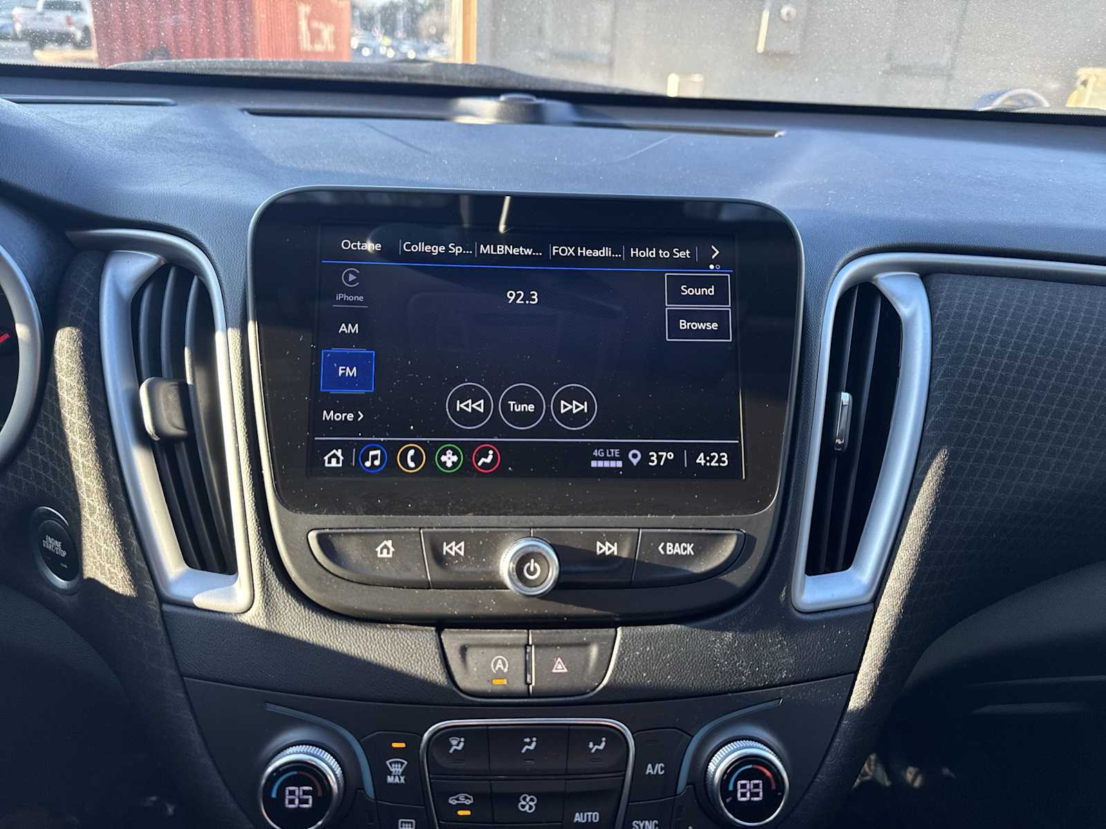 Thumbnail: 2023 Chevrolet Malibu - 12