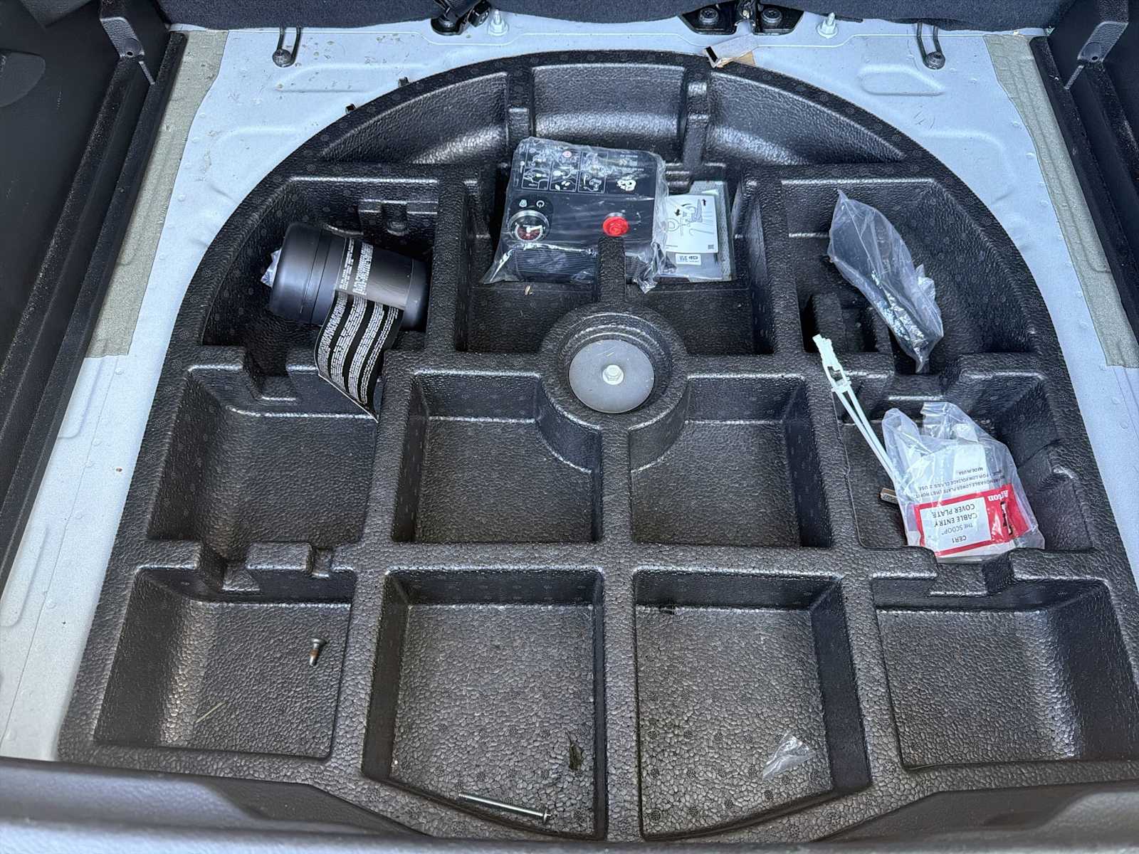 Thumbnail: 2023 Jeep Renegade - 21