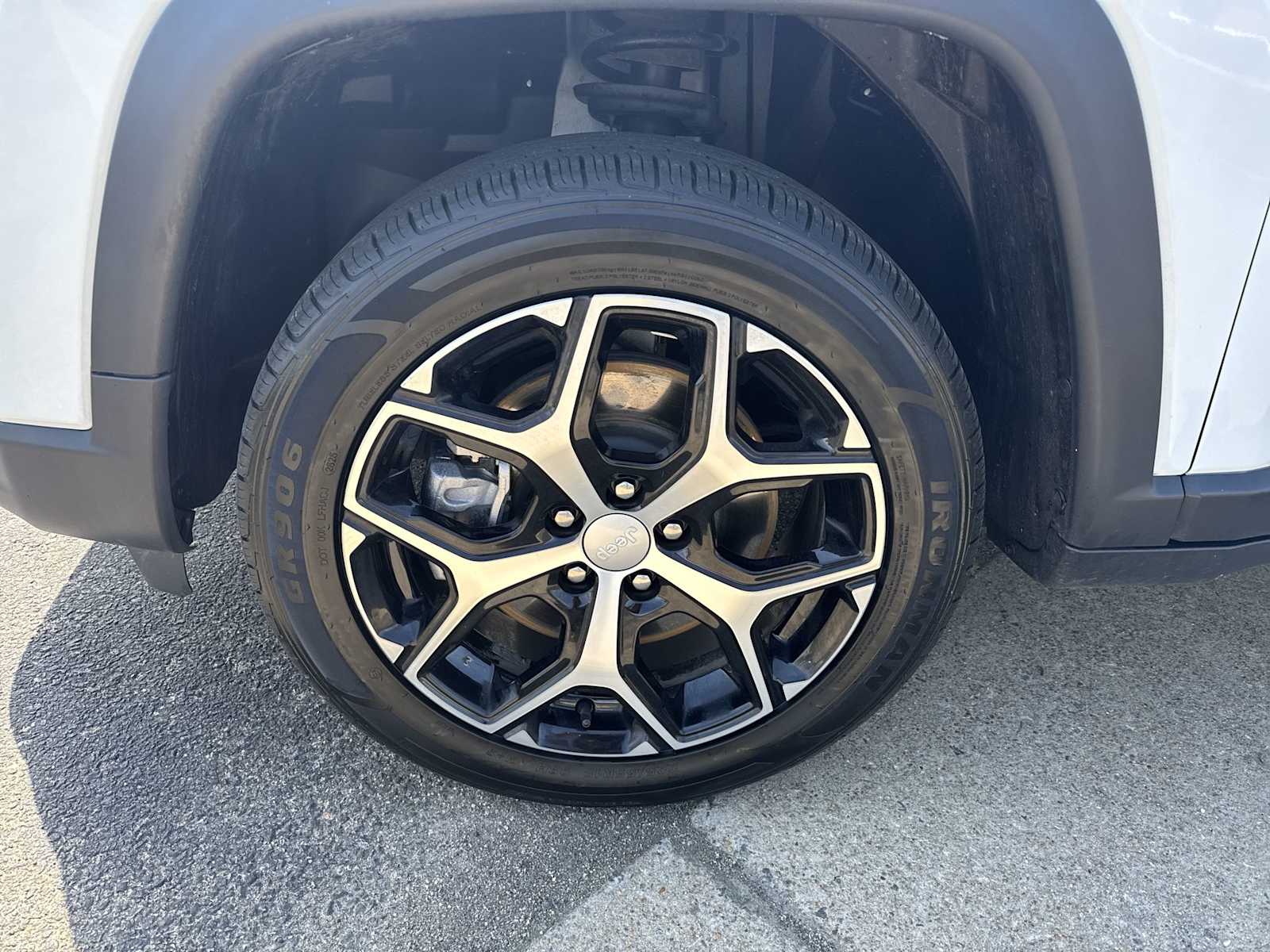 Thumbnail: 2024 Jeep Compass - 18