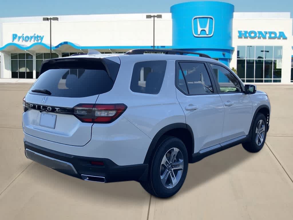 Thumbnail: 2026 Honda Pilot - 5