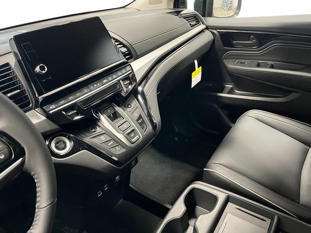 Thumbnail: 2026 Honda Odyssey - 14