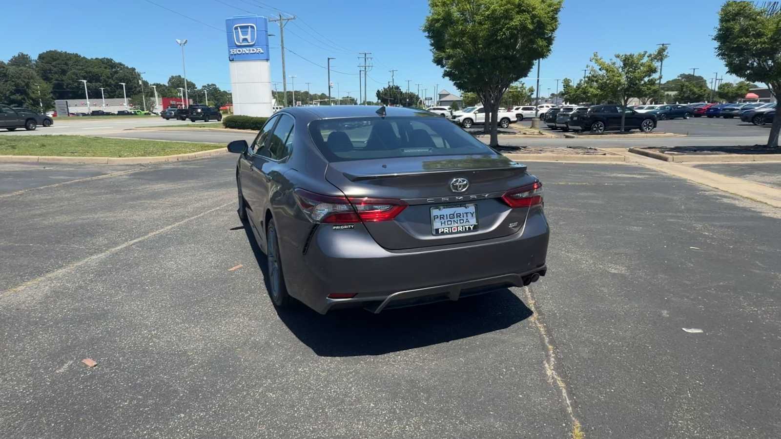 Thumbnail: 2024 Toyota Camry - 7