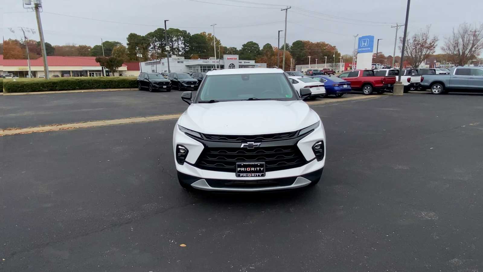 Thumbnail: 2023 Chevrolet Blazer - 3