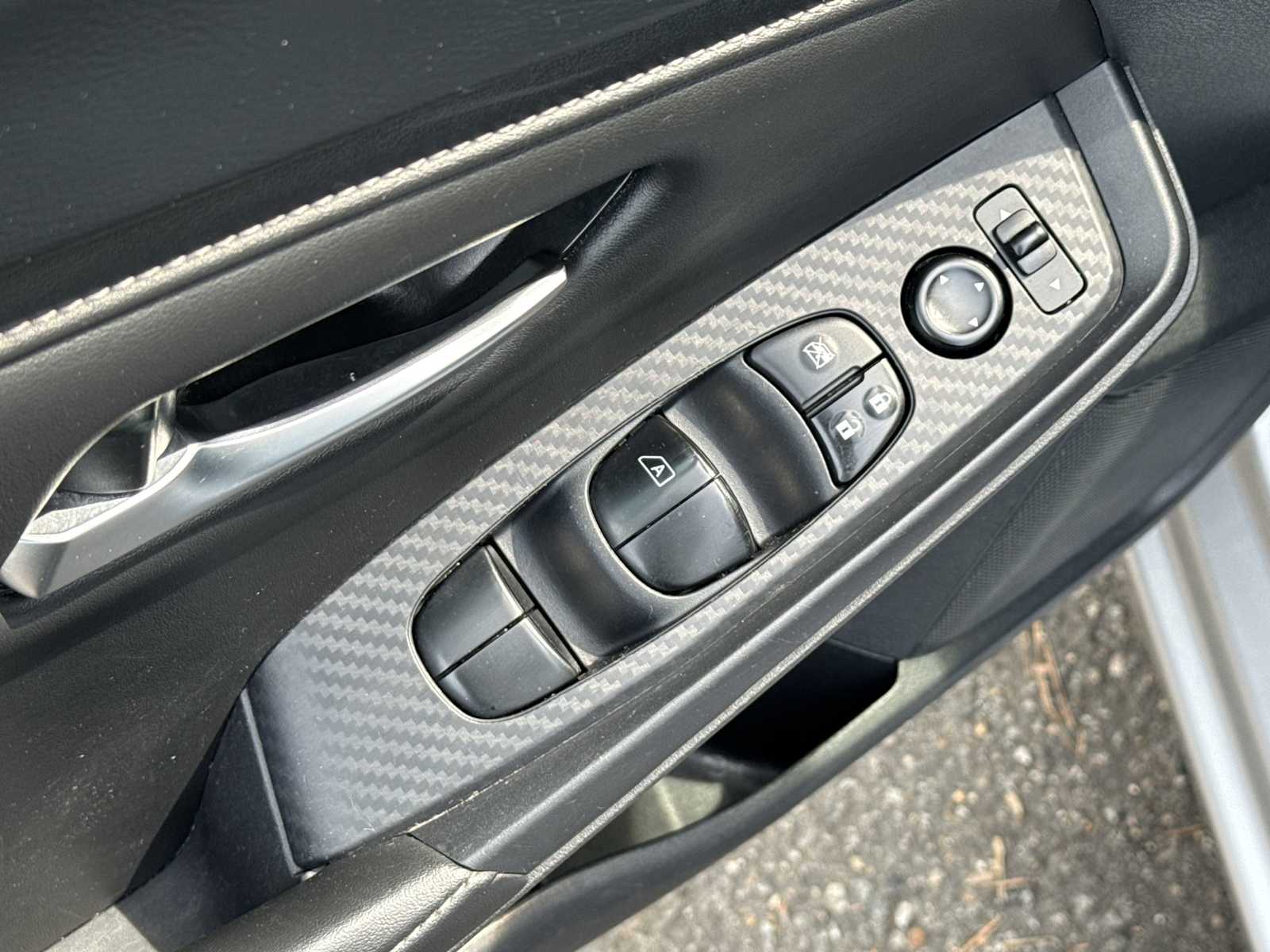 Thumbnail: 2023 Nissan Sentra - 15