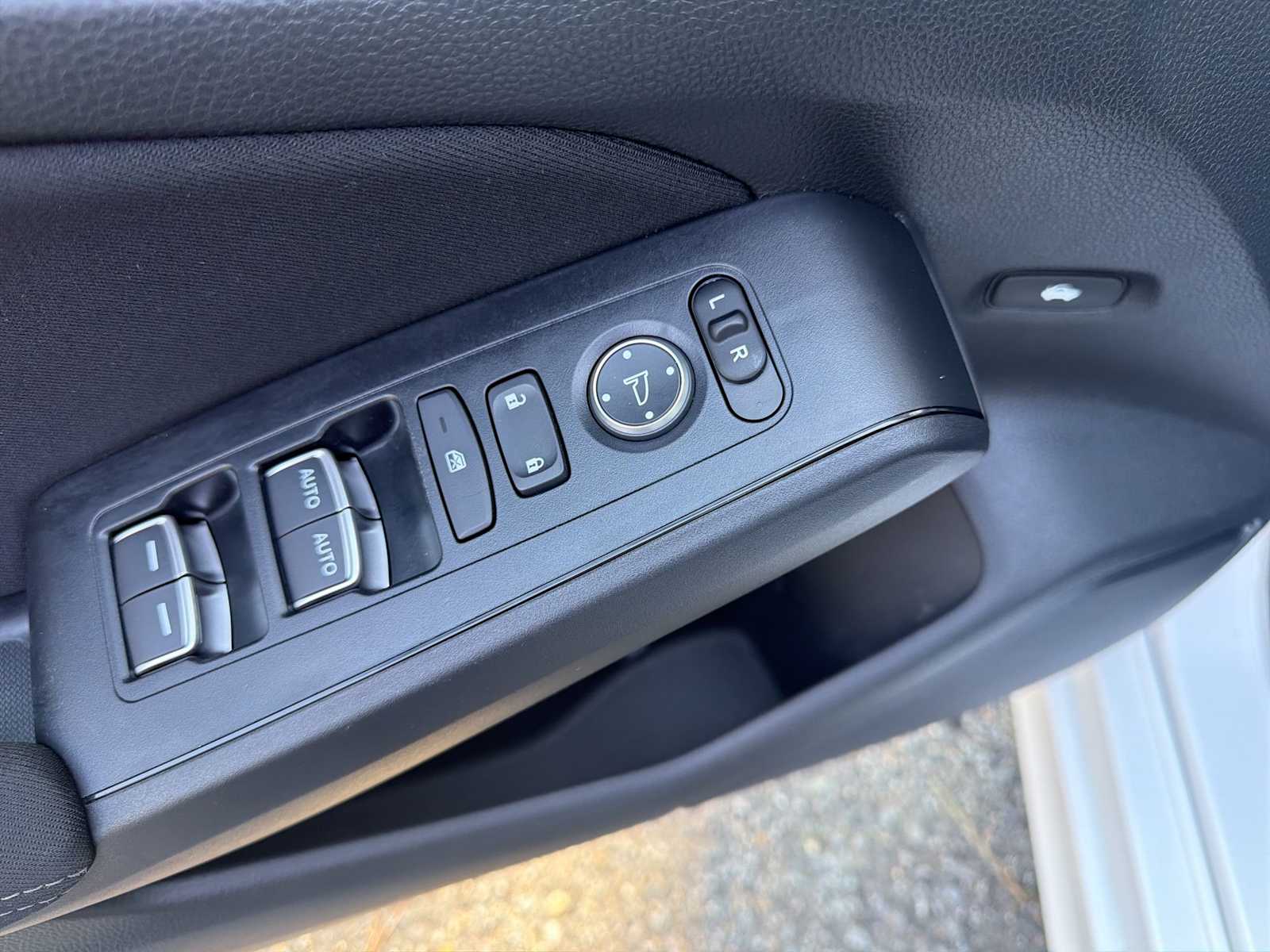 Thumbnail: 2024 Honda Civic - 15