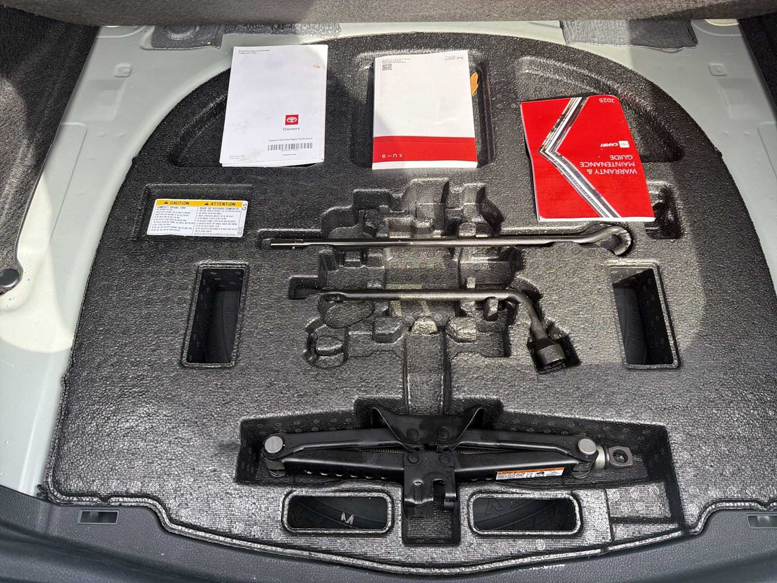 Thumbnail: 2025 Toyota Camry - 20