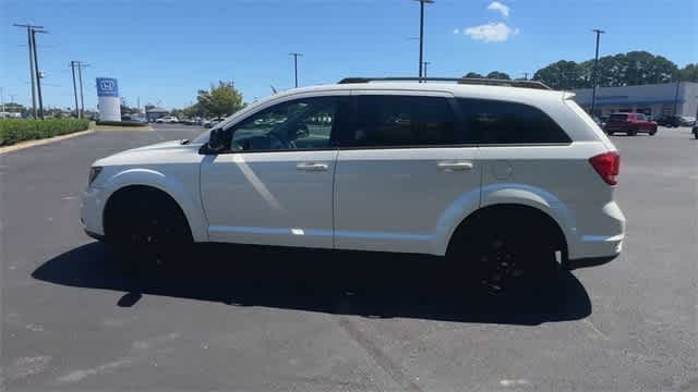 Thumbnail: 2018 Dodge Journey - 8