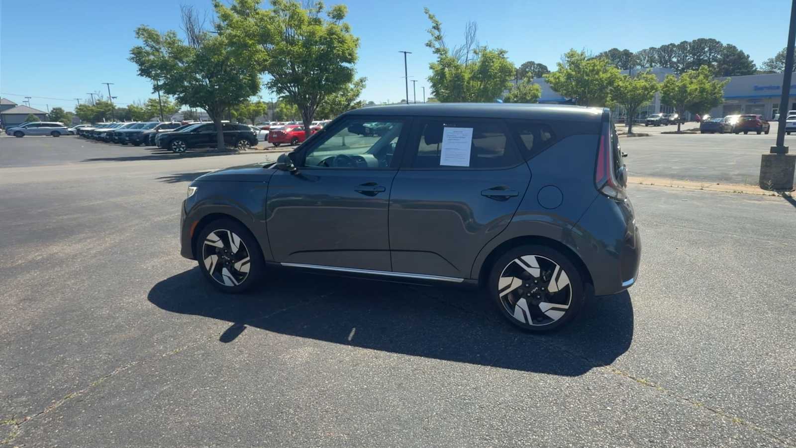 Thumbnail: 2023 Kia Soul - 6