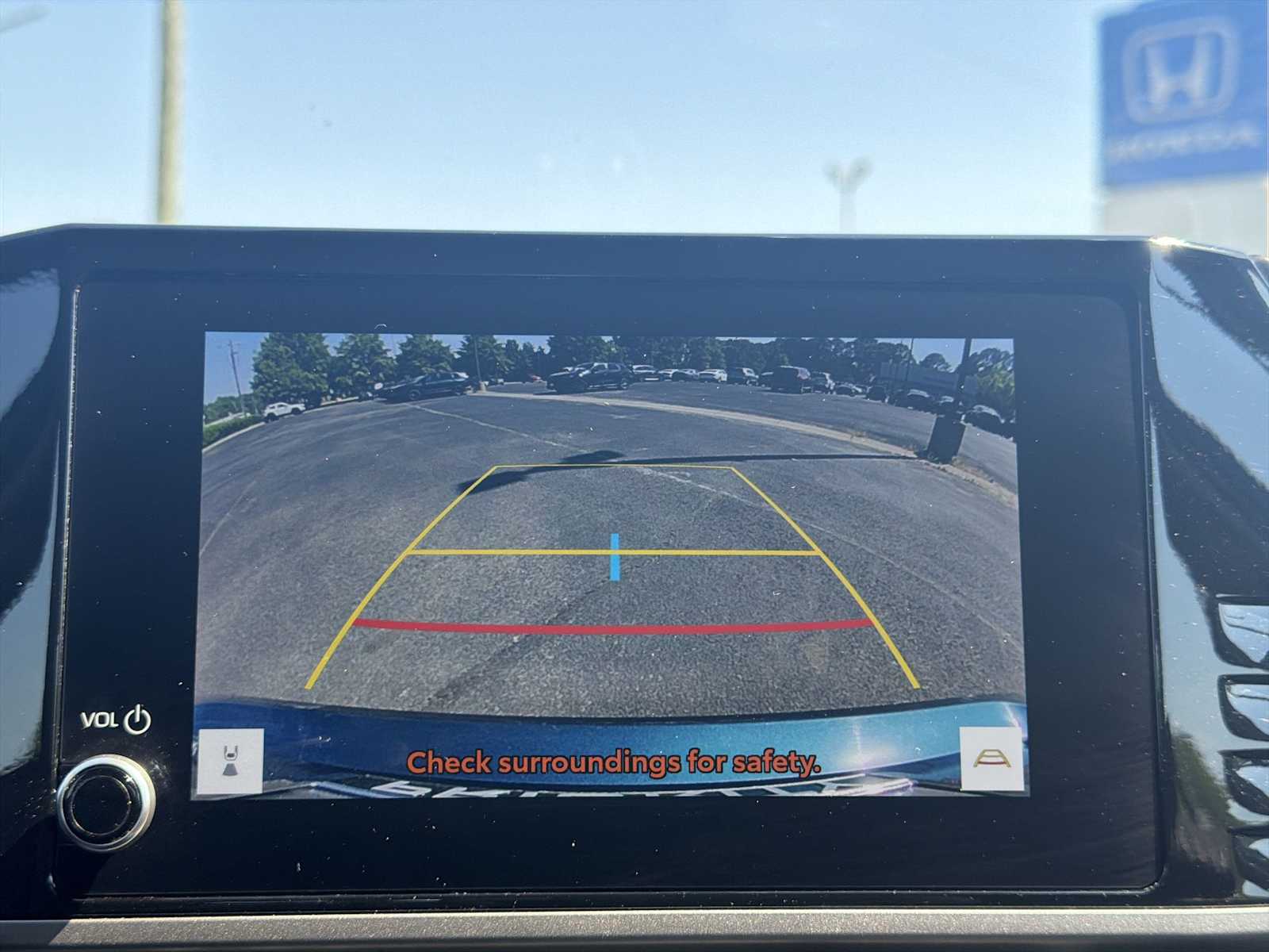 Thumbnail: 2025 Toyota Camry - 23
