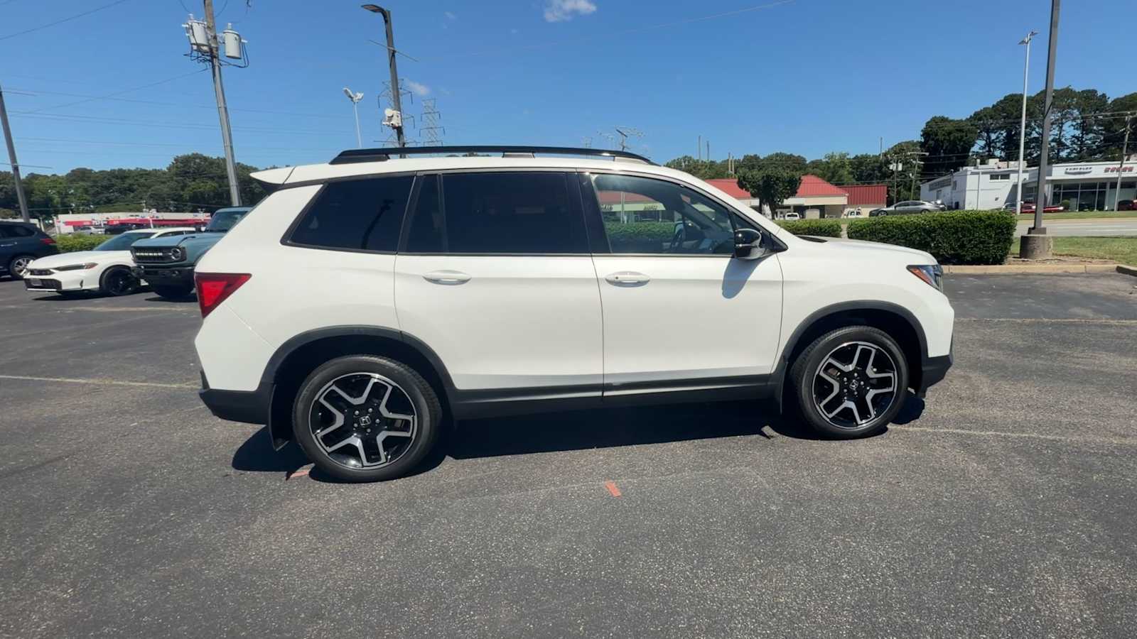 Thumbnail: 2023 Honda Passport - 8