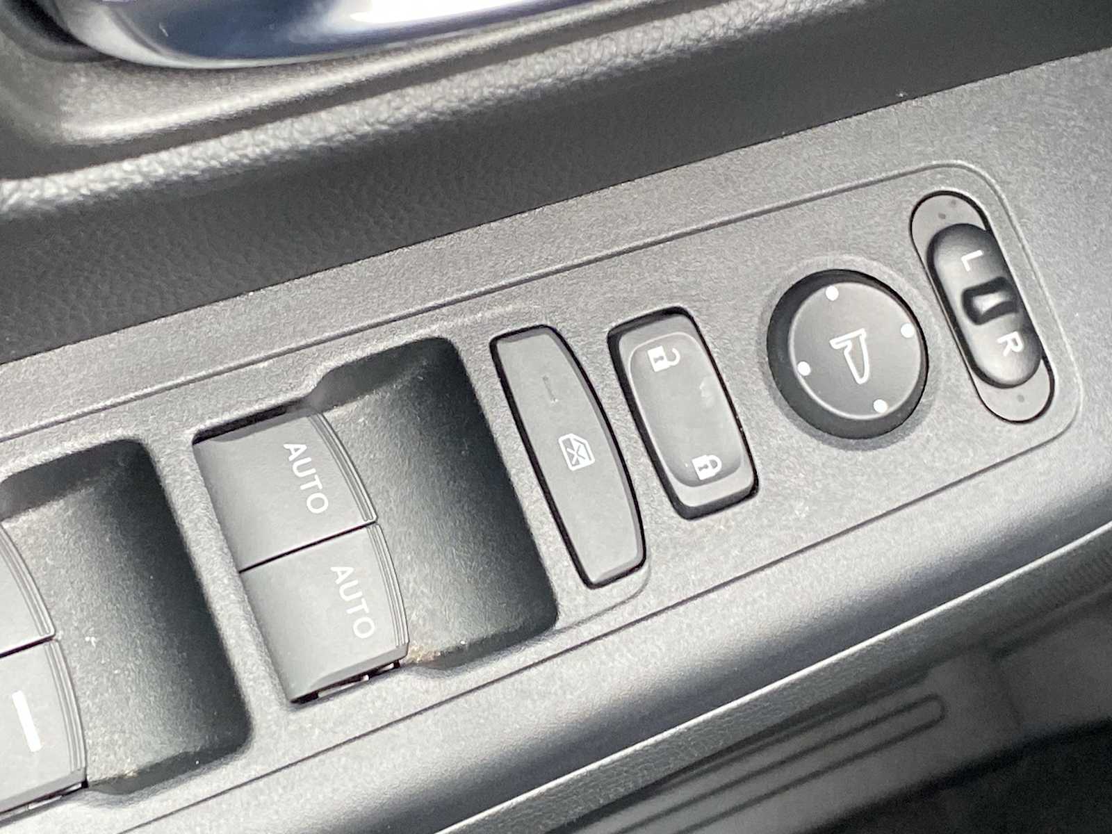 Thumbnail: 2025 Honda CR-V - 15