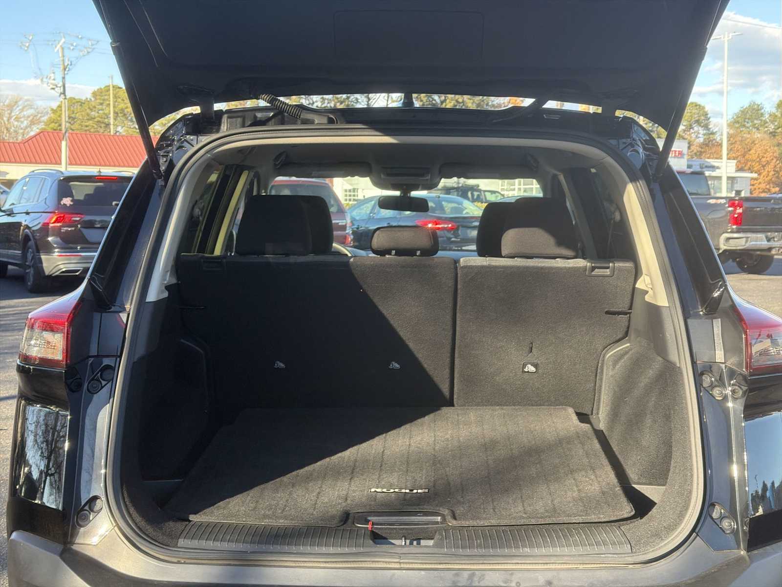 Thumbnail: 2023 Nissan Rogue - 19