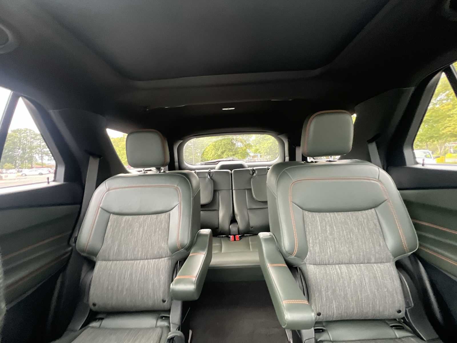 Thumbnail: 2023 Ford Explorer - 26