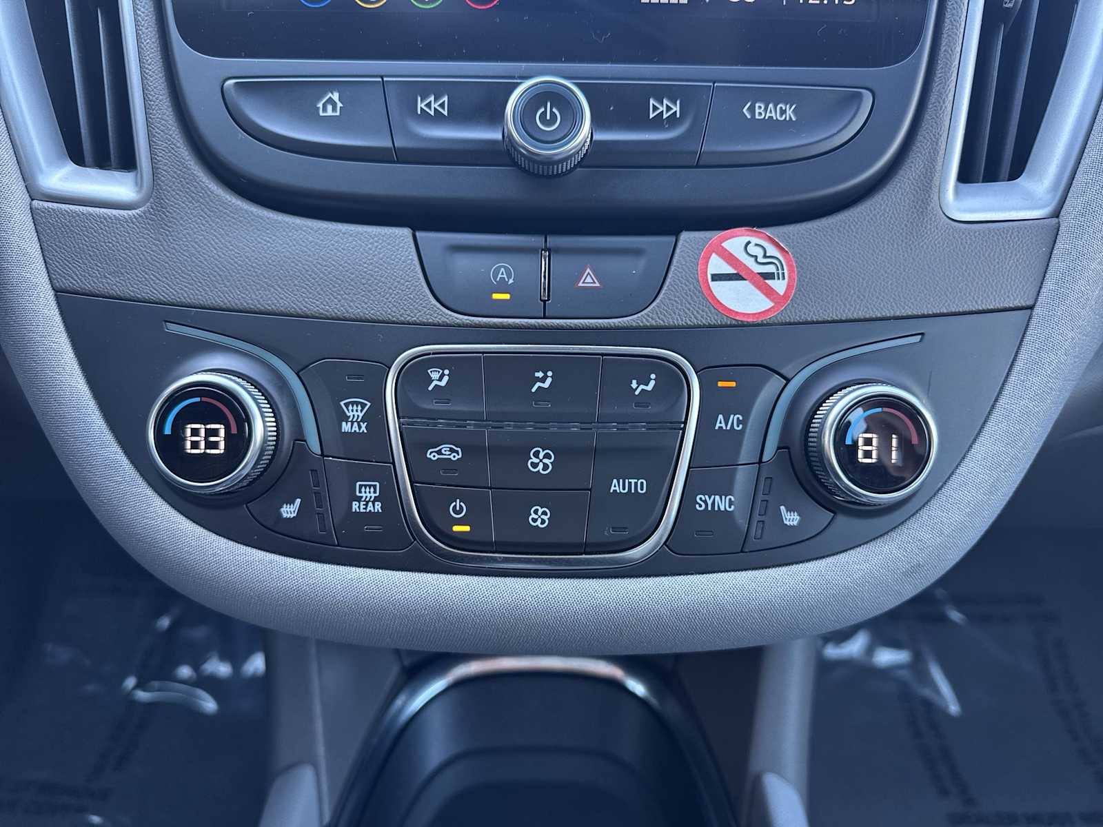 Thumbnail: 2025 Chevrolet Malibu - 16