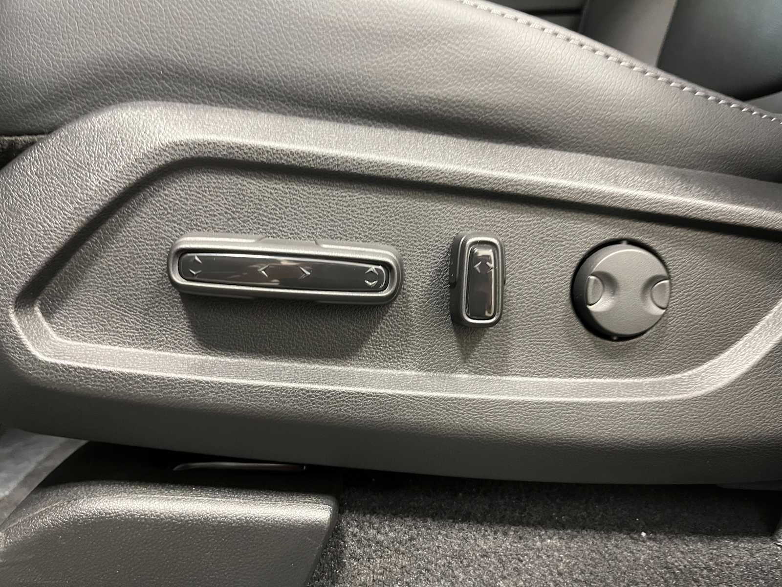 Thumbnail: 2025 Honda Pilot - 9