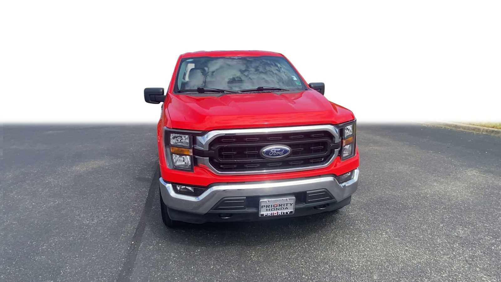 2023 Ford F-150 XLT 3
