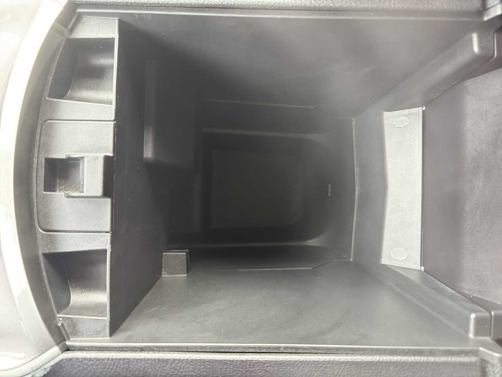 Thumbnail: 2024 Ford Edge - 22