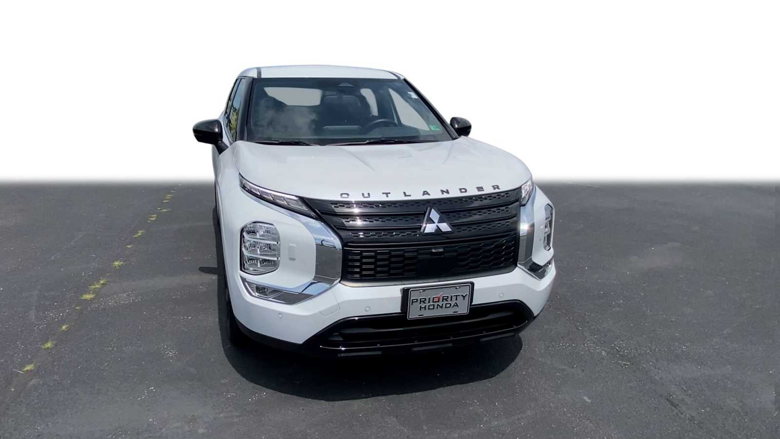 2023 Mitsubishi Outlander Black Edition 3