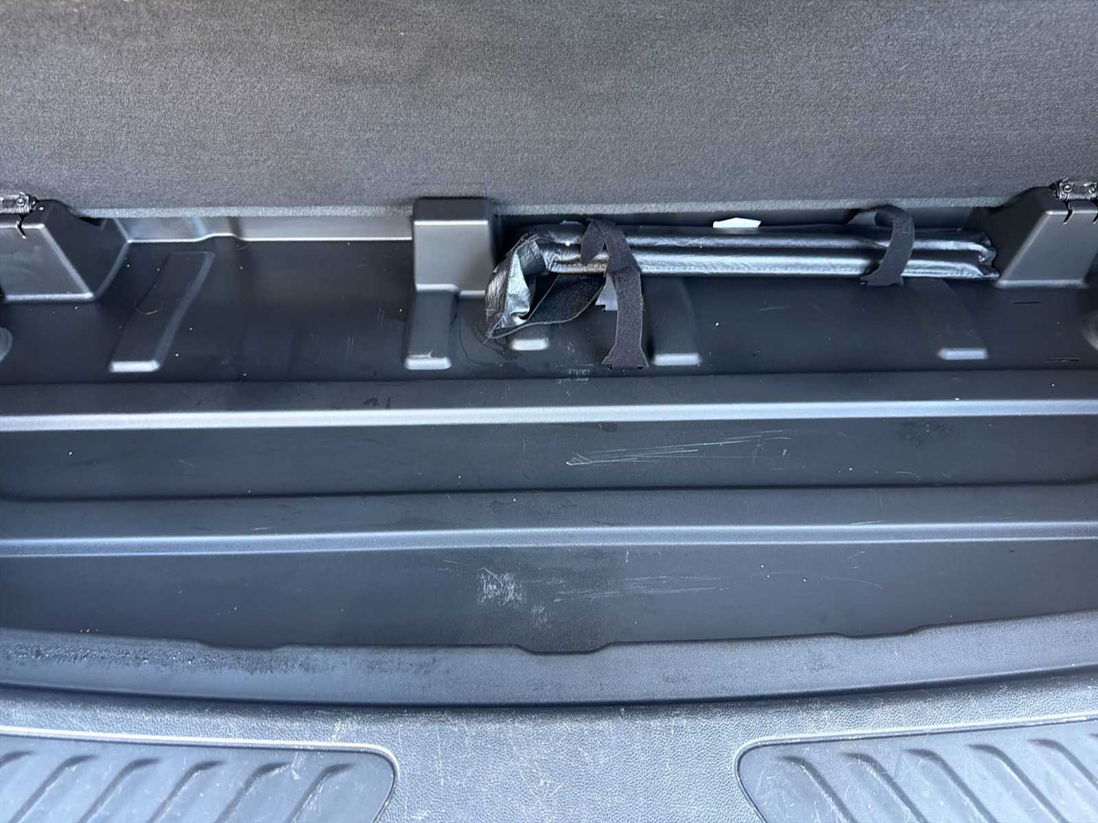 Thumbnail: 2025 Chevrolet Tahoe - 21