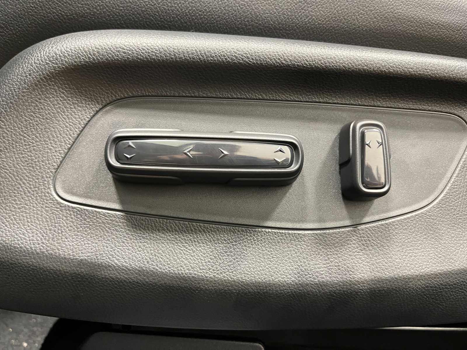 Thumbnail: 2026 Honda HR-V - 13