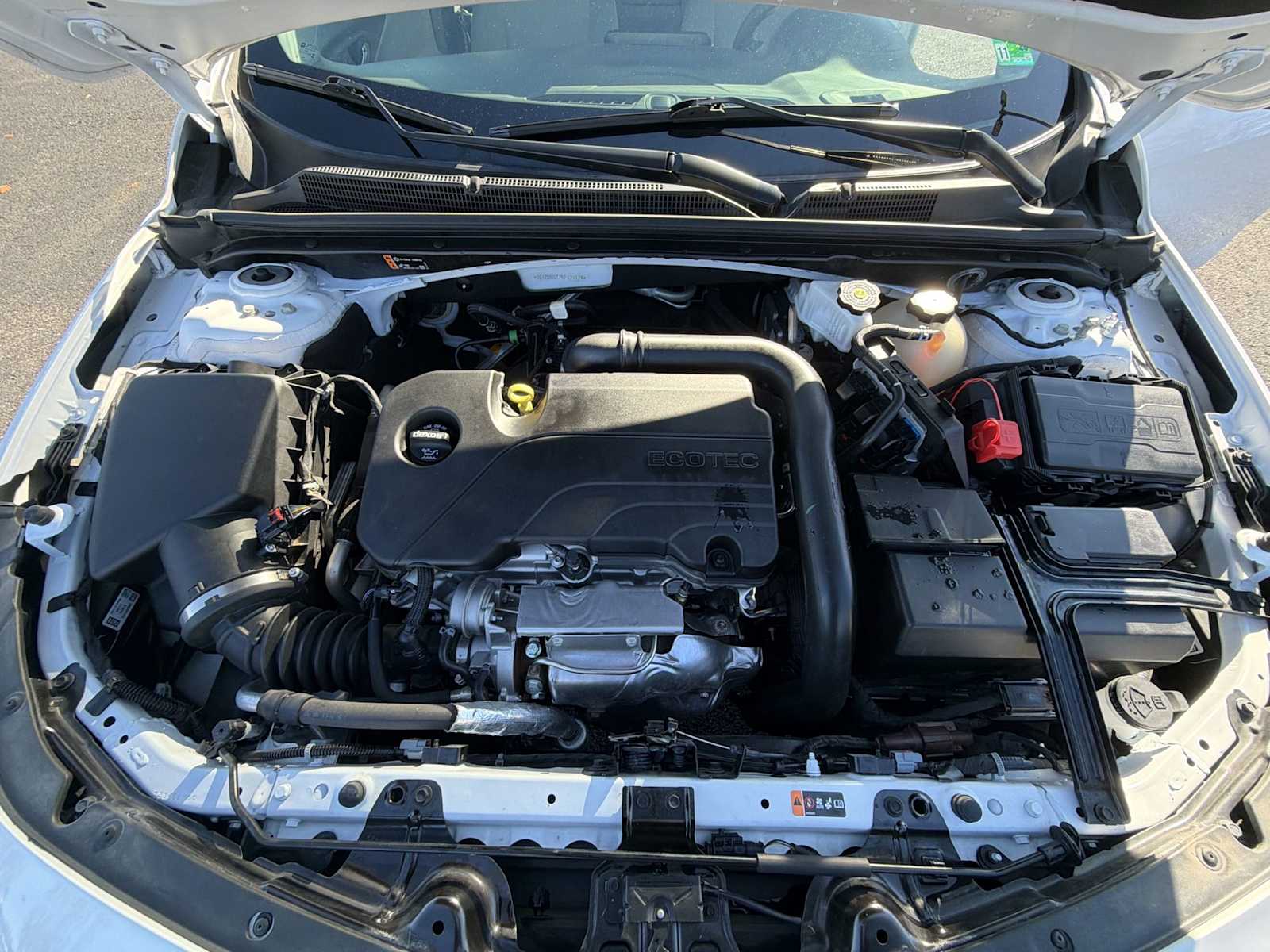 Thumbnail: 2024 Chevrolet Malibu - 17