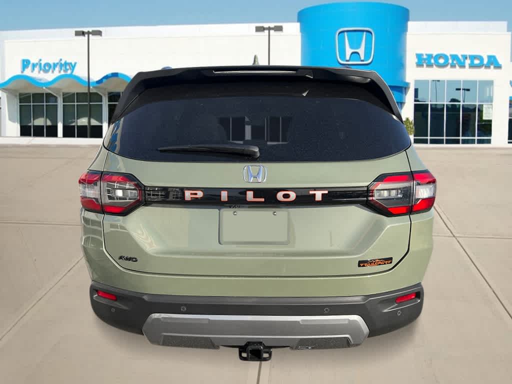Thumbnail: 2026 Honda Pilot - 4