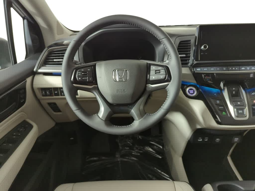 Thumbnail: 2026 Honda Odyssey - 13