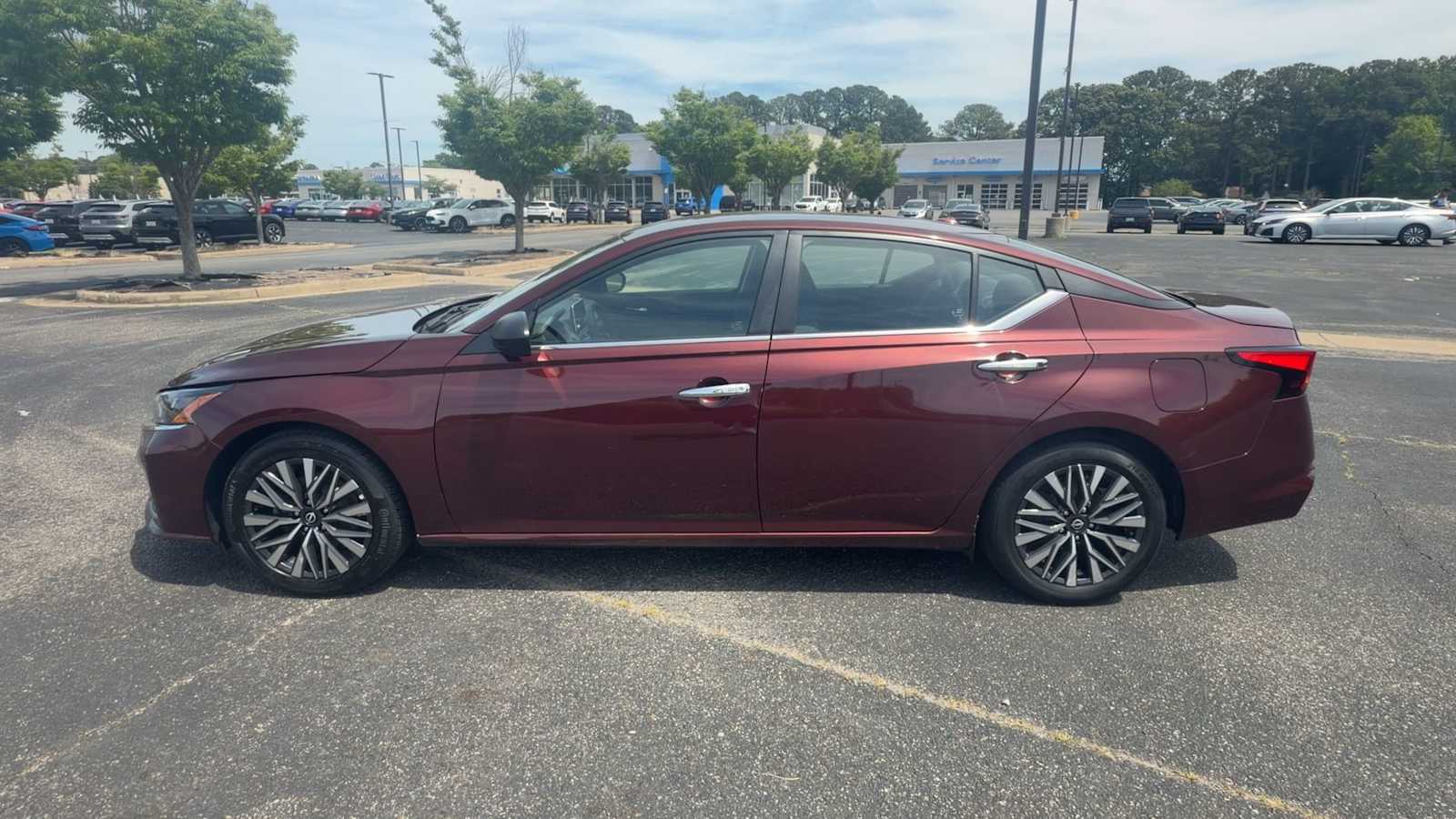Thumbnail: 2024 Nissan Altima - 5