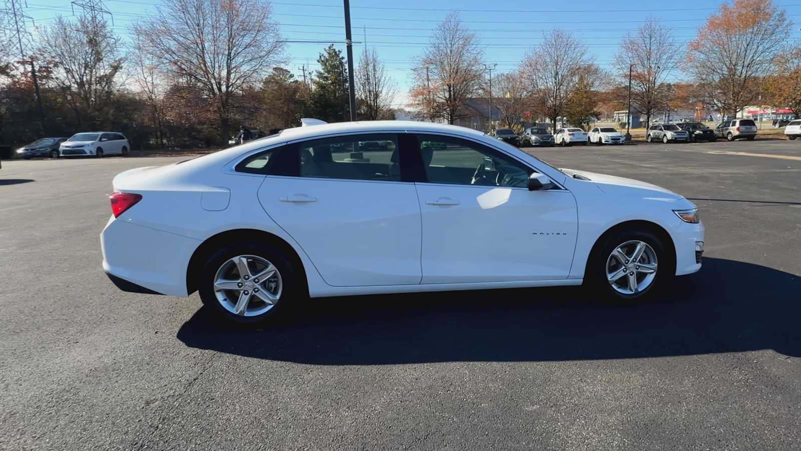 Thumbnail: 2024 Chevrolet Malibu - 9