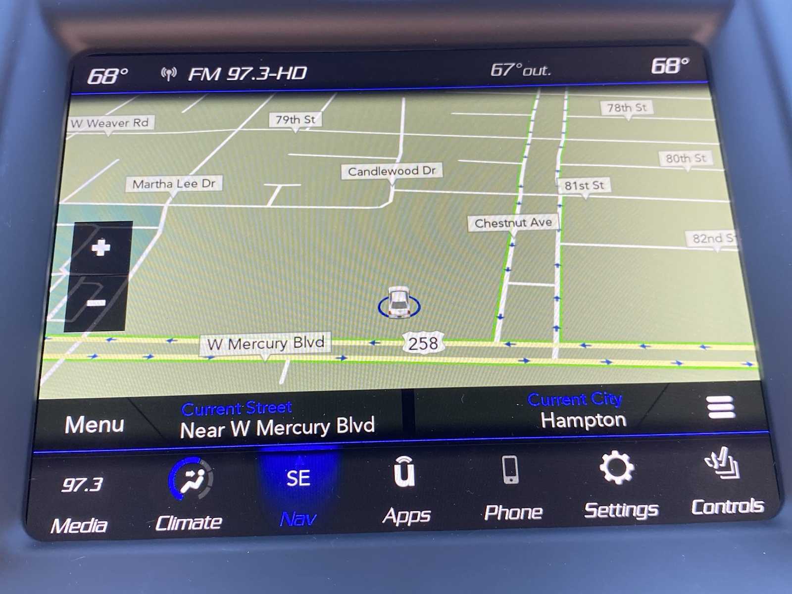 Thumbnail: 2023 Chrysler 300 - 19